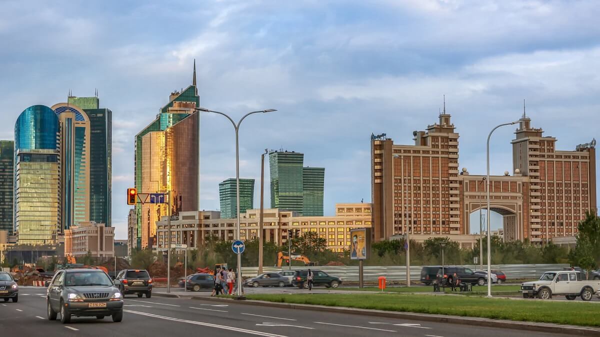 Kazakhstan family tours with easy sightseeing and nature experiences