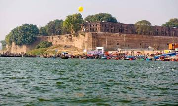 5 Days Prayagraj Ayodhya Varanasi